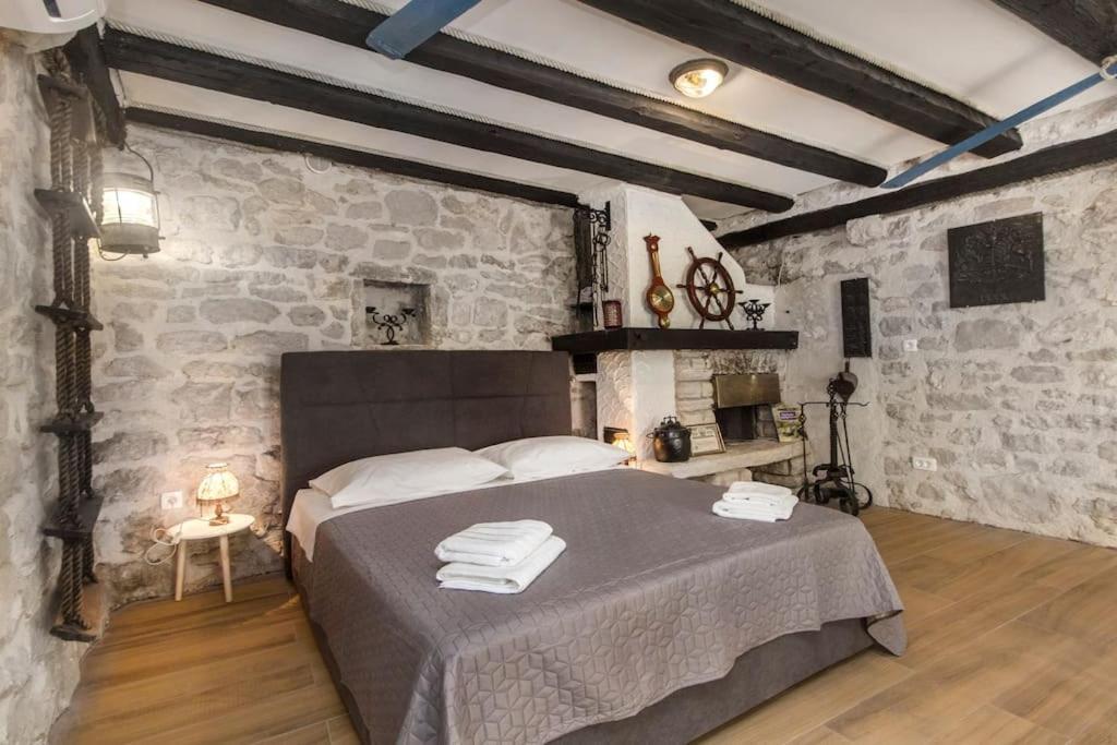 Captain'S Lodge Tribalj Екстериор снимка