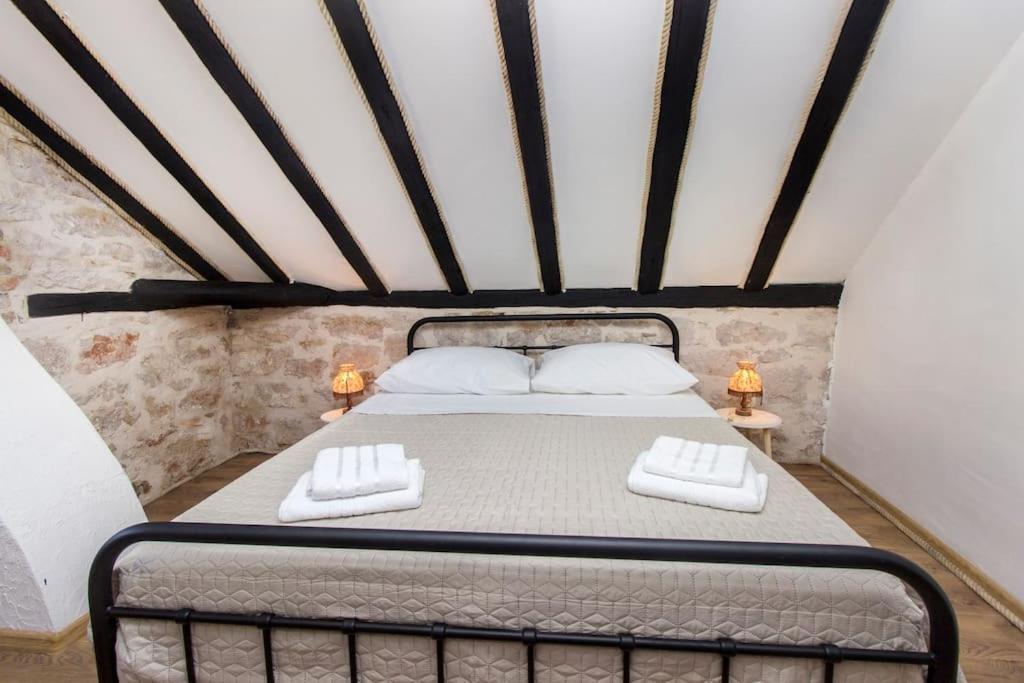 Captain'S Lodge Tribalj Екстериор снимка
